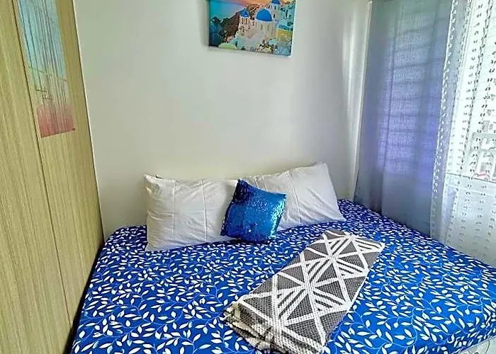 Santiorini At Shore Residences فندق